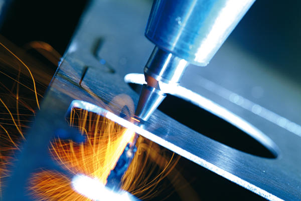 Darstellung des Laserstrahl-Brennschneidens